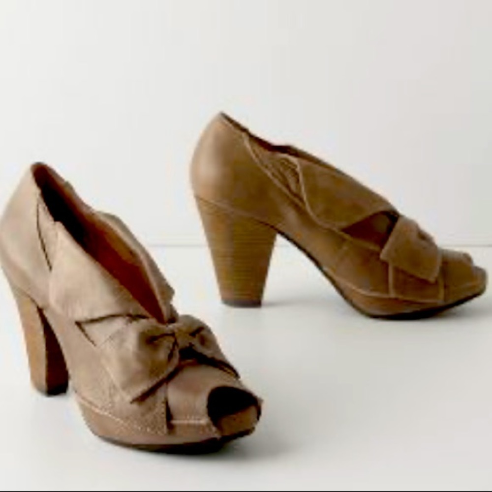 Anthropologie Anticipation Heels